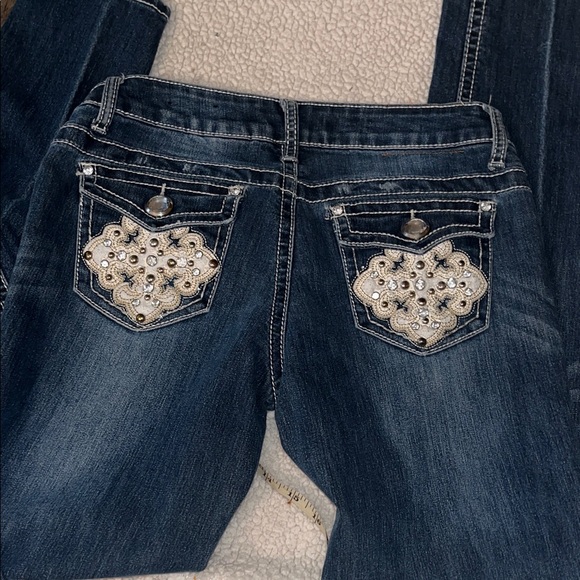 Assorted Jeans Collection - Picture 15 of 15